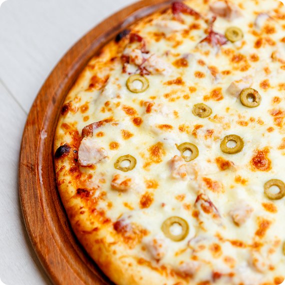 Best pizza in Victoria with fresh ingredients